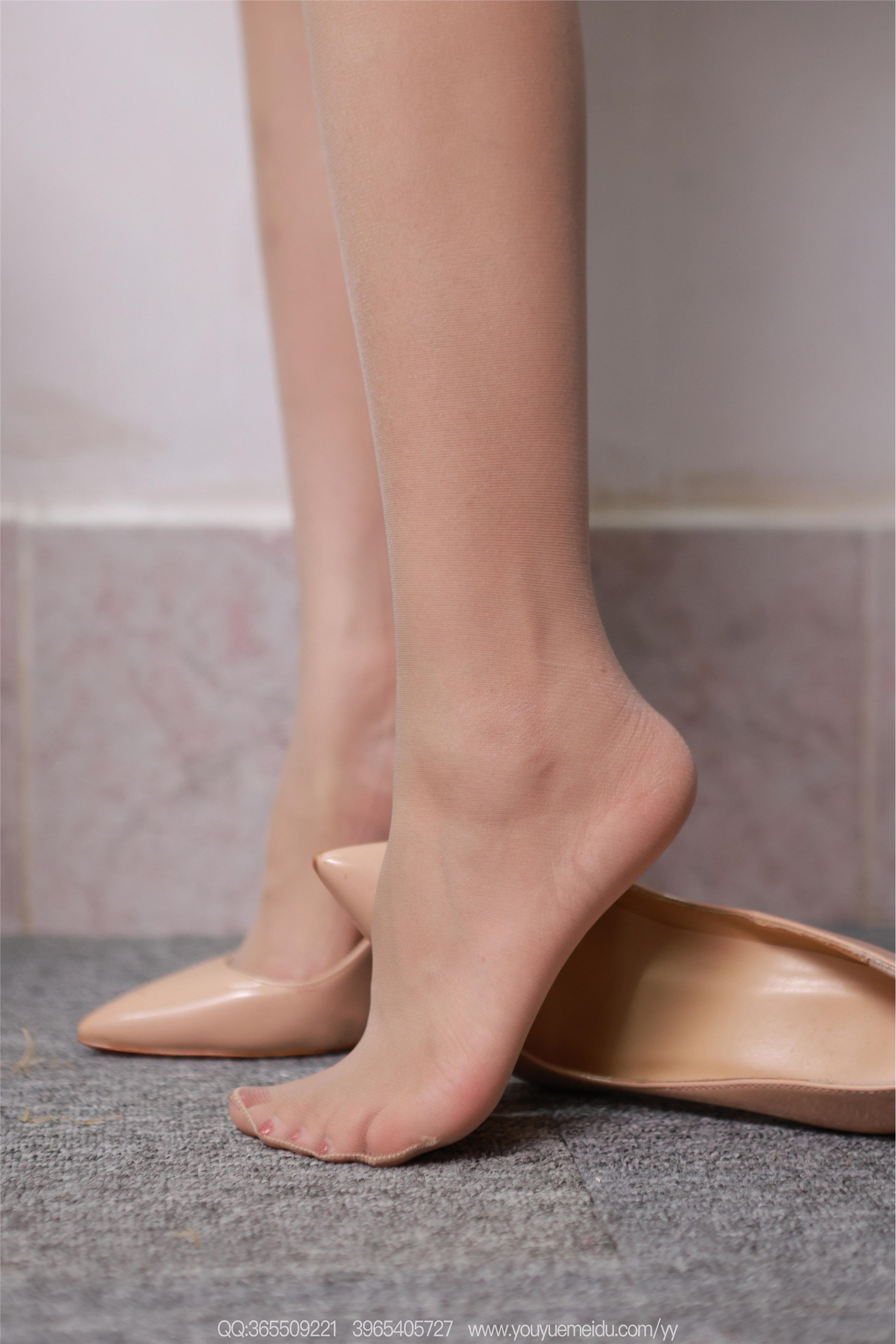 IESS异思趣向  2025.10.26 丝享家 2194 美子《迷人OL》